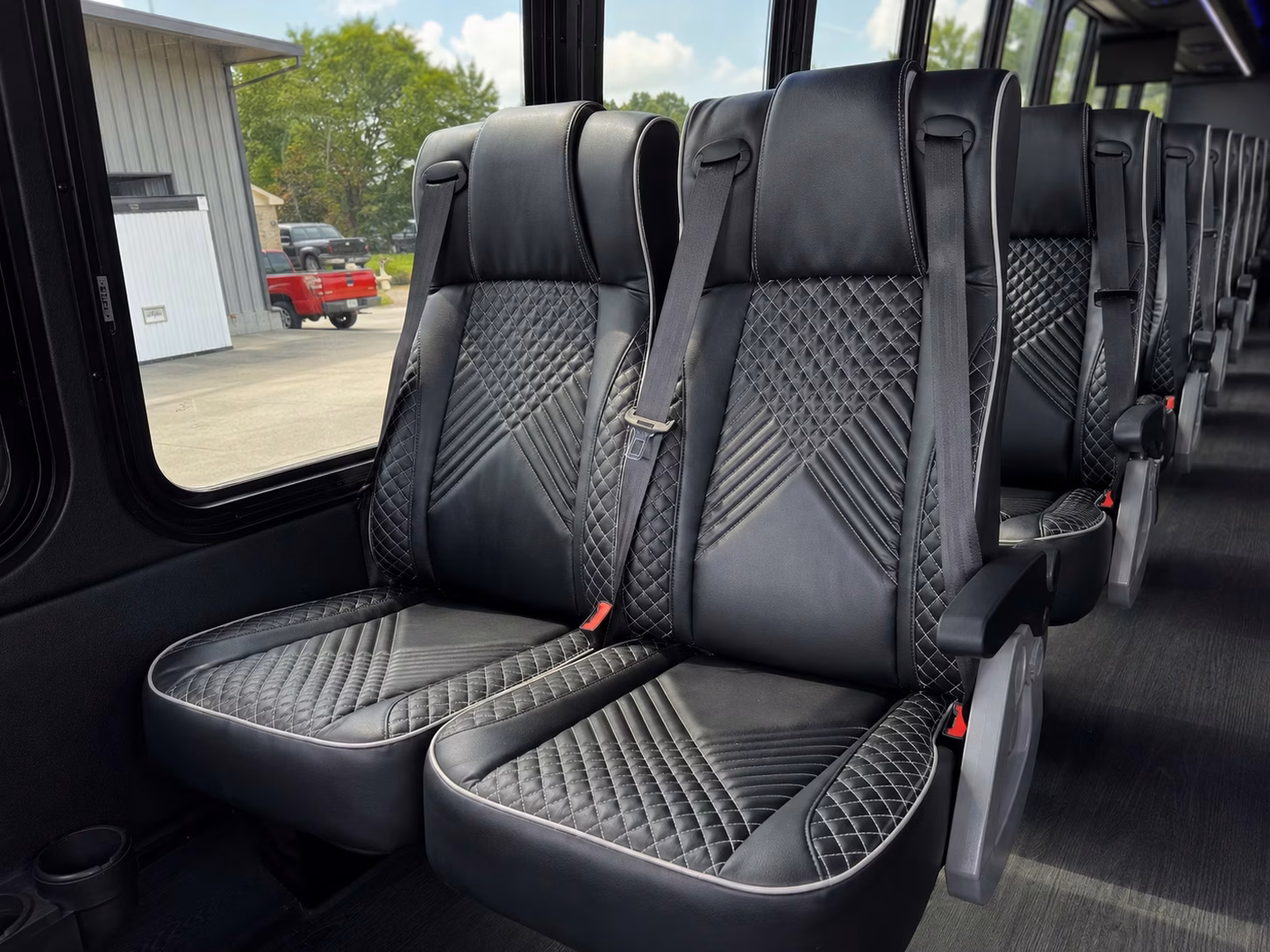 macon bus rentals to atlanta braves falcons and hawks games