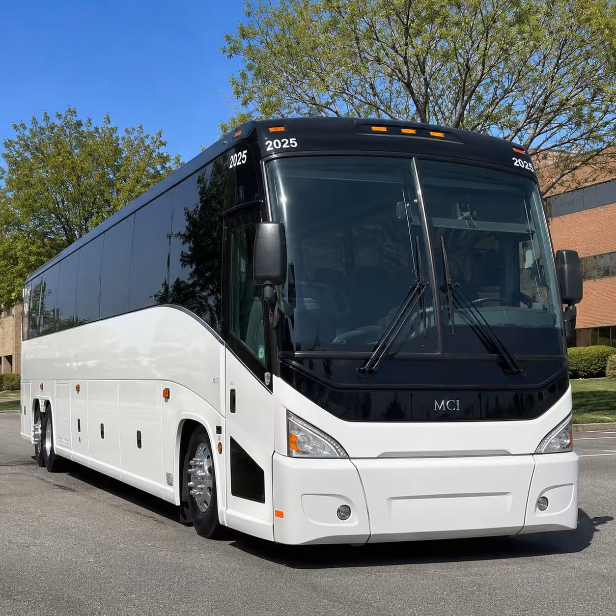 macon festival shuttle buses for bragg jam and cherry blossom