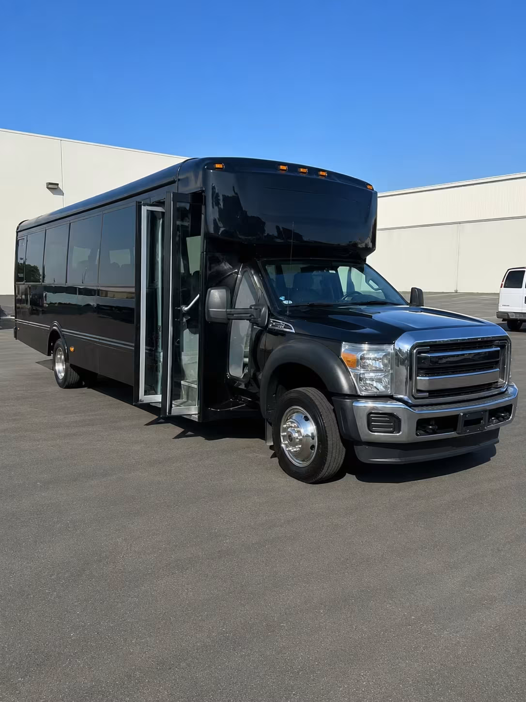 party bus rentals for macon high school prom nights
